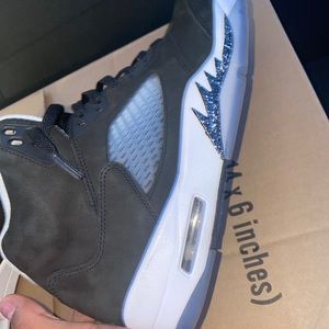 AIR JORDAN 5 RETRO 'OREO' 2021 Size 9.5